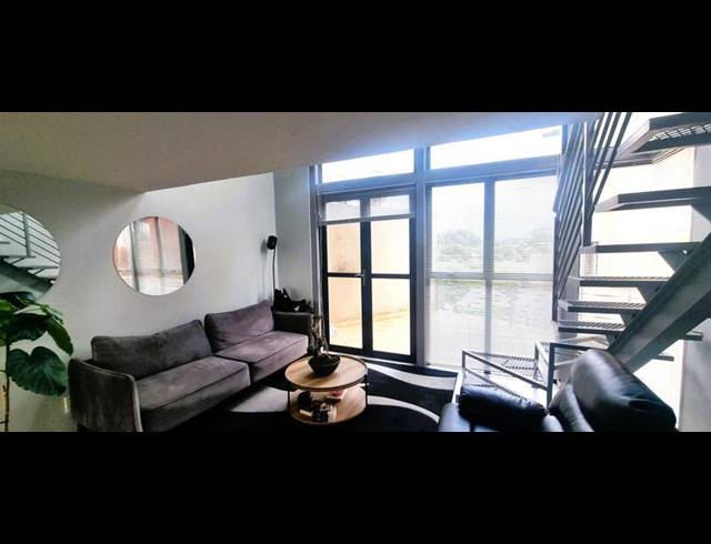 1 BEDROOM APARTMENT FOR SALE IN AMBERFIELD